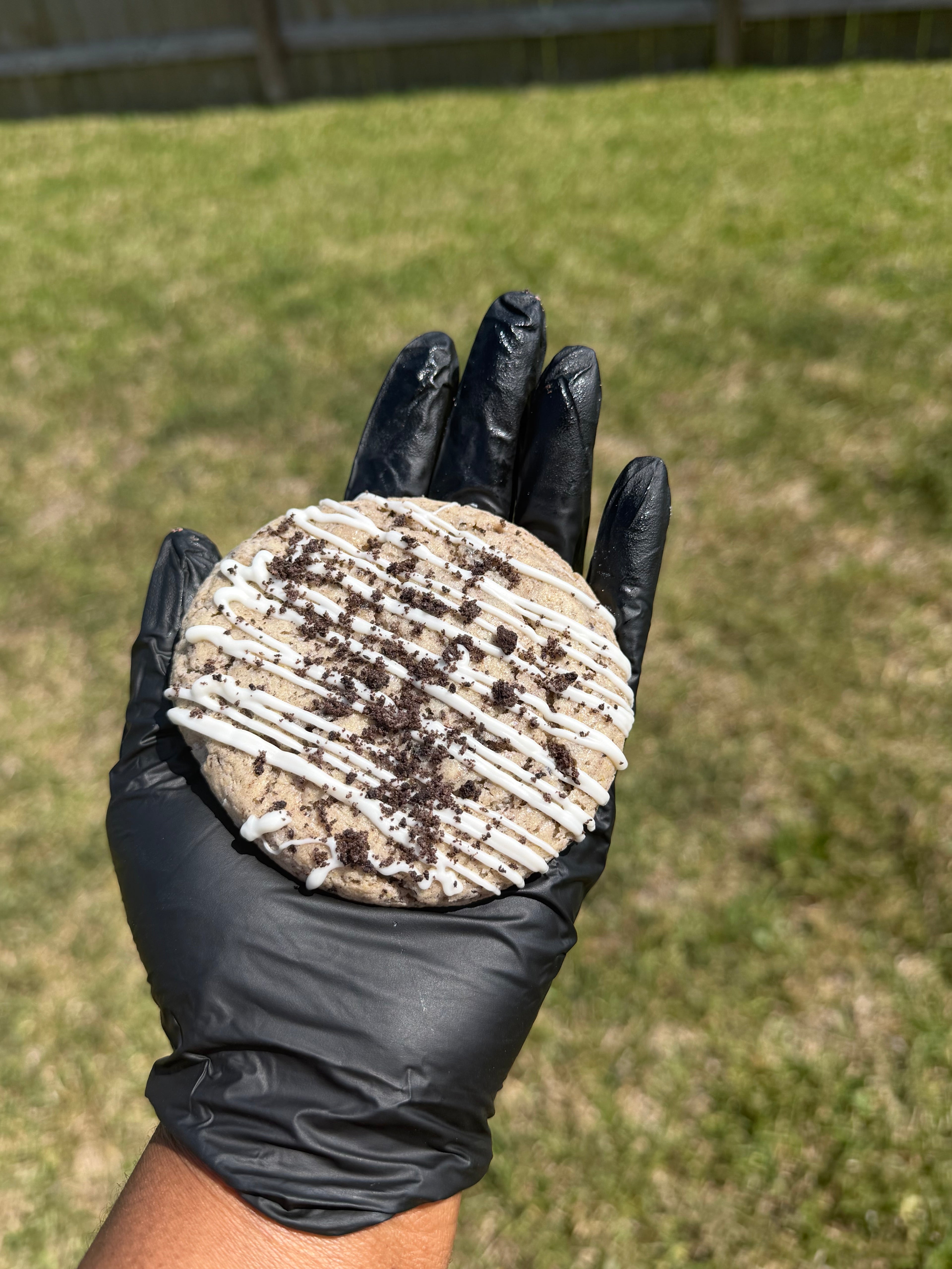 Cookies -n- Cream Cookie