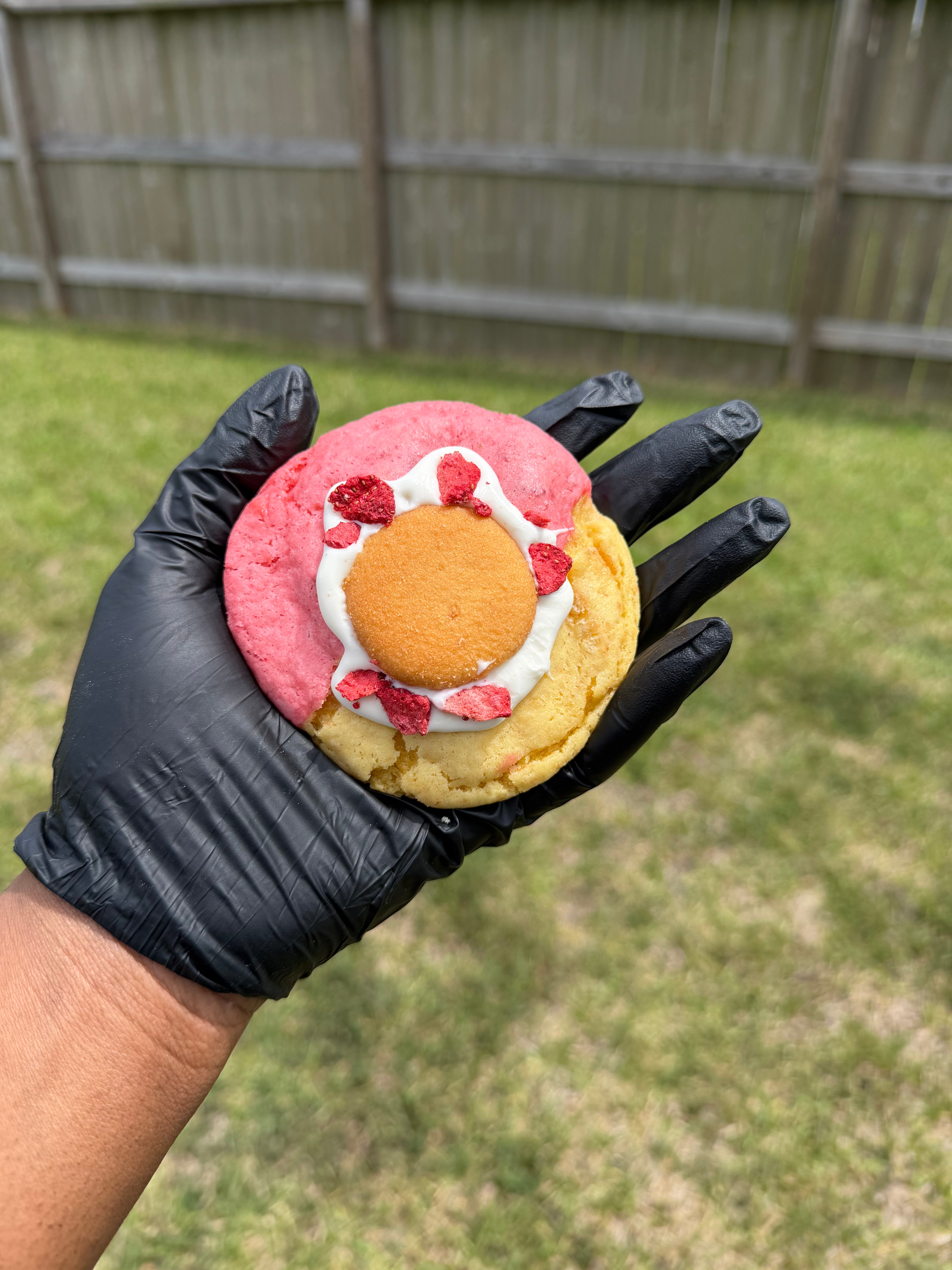 Strawberry Nana Pudding Cookie